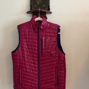 Vineyard Vines performance puffer vest